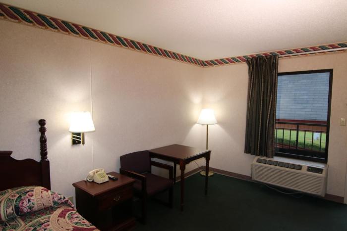 executive inn kershaw