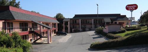 executive inn kershaw