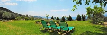 villa thomas nakas