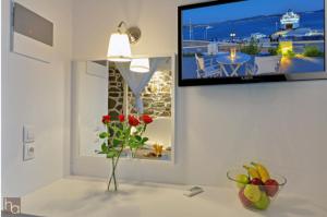 hotel adamas