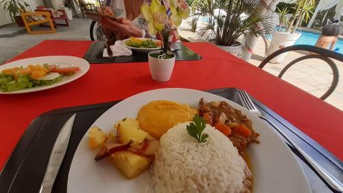 hotel pousada paraiso