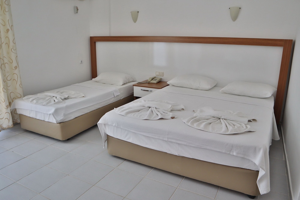 kleopatra smile hotel