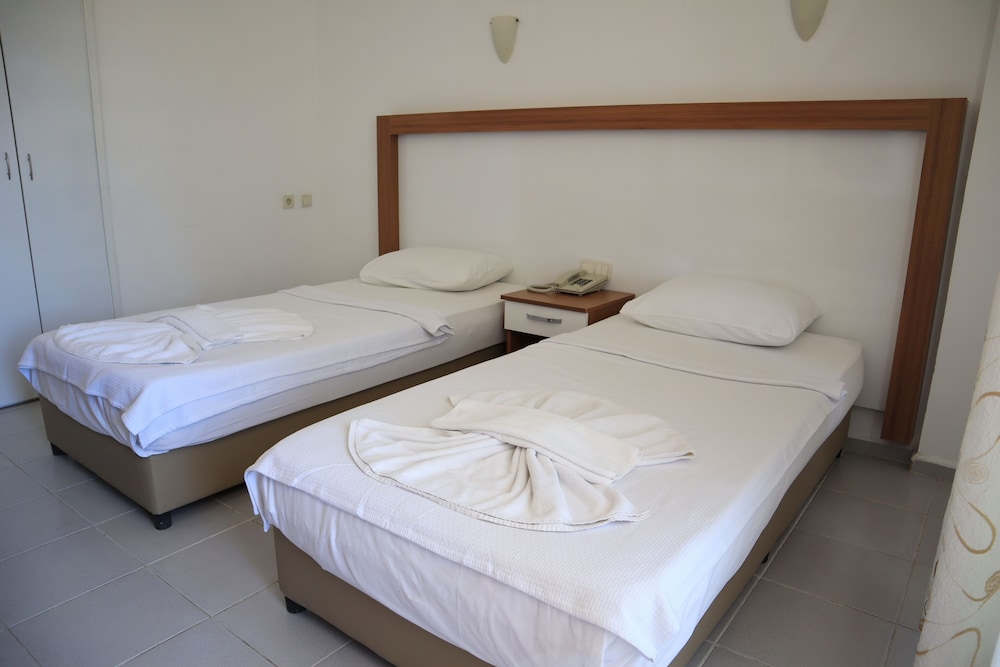 kleopatra smile hotel