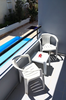 kleopatra smile hotel