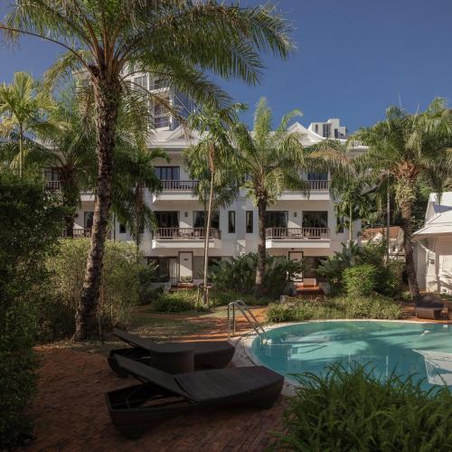 the pe la resort phuket