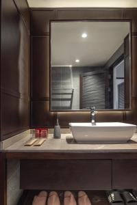 the pe la resort phuket