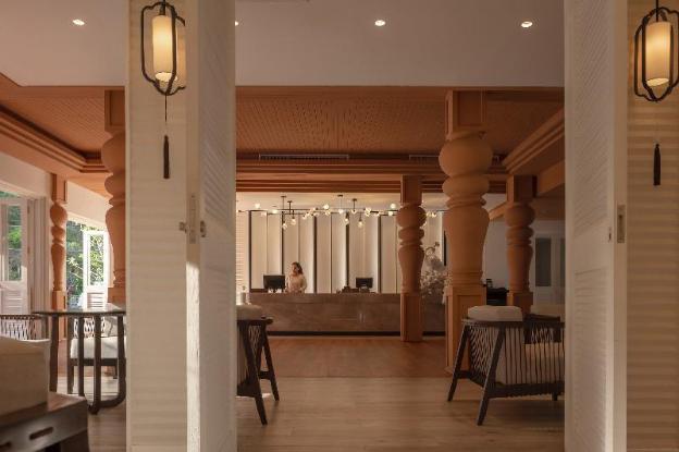 the pe la resort phuket
