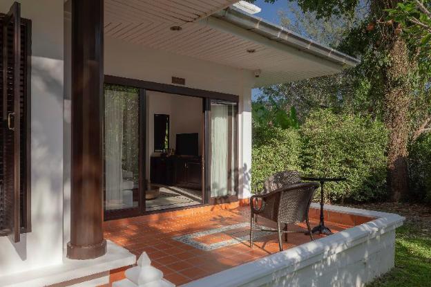 the pe la resort phuket