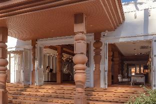 the pe la resort phuket