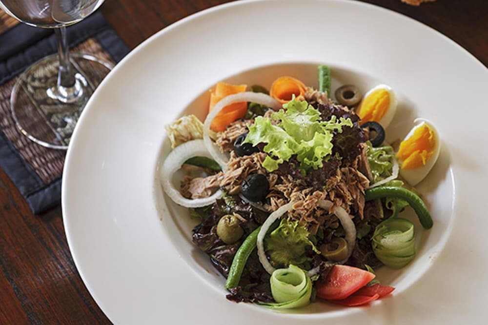 the pe la resort phuket