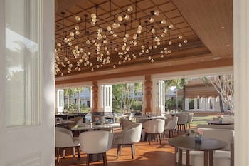 the pe la resort phuket