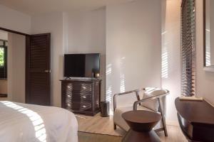 the pe la resort phuket