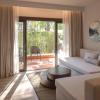 the pe la resort phuket