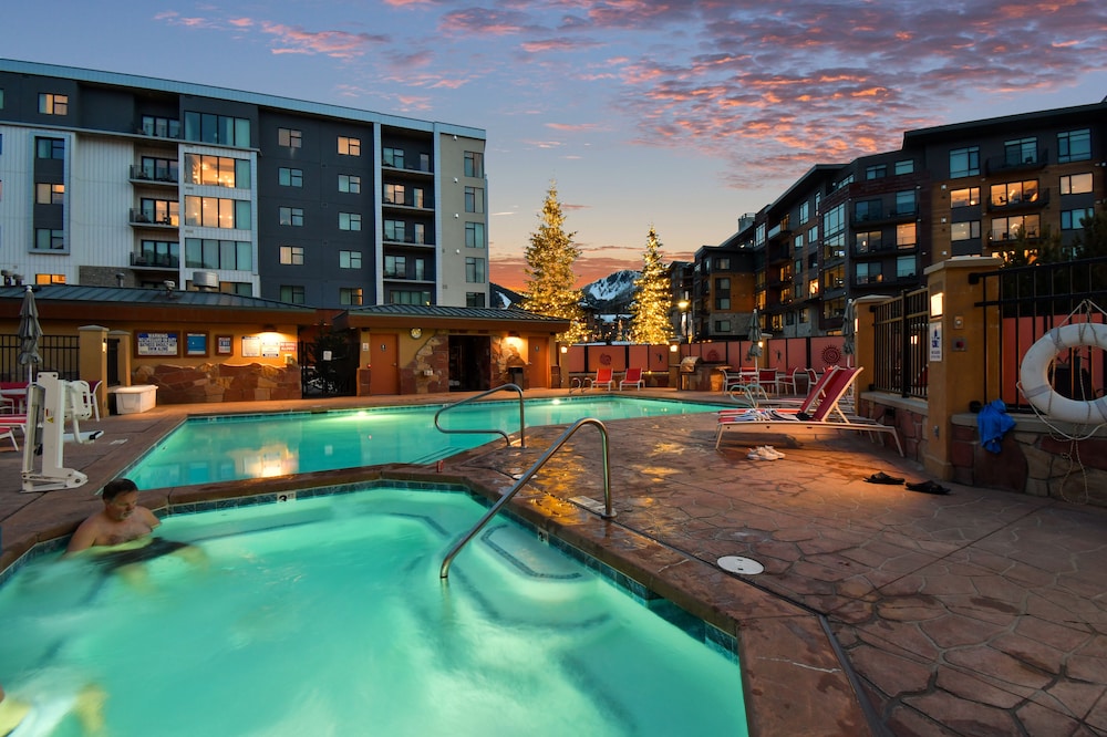 sundial lodge park city canyons village