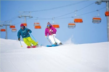 sundial lodge park city canyons village