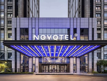 novotel shanghai jingan