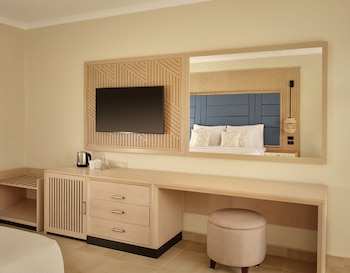 coral sea water world resort all inclusive