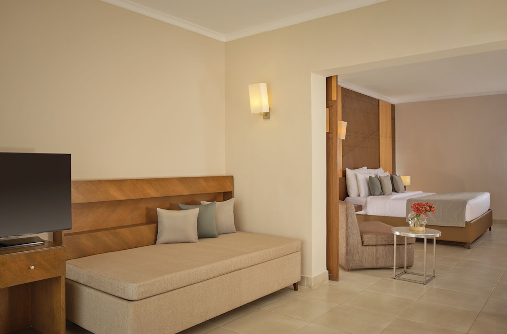 coral sea water world resort all inclusive