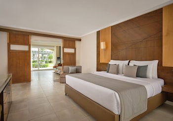 coral sea water world resort all inclusive