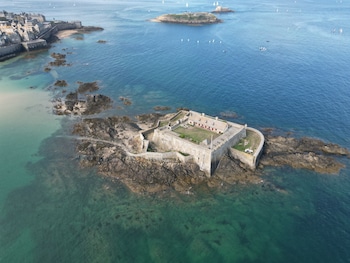 hotel otonali