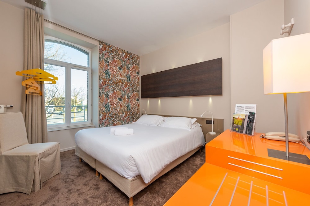 hotel otonali
