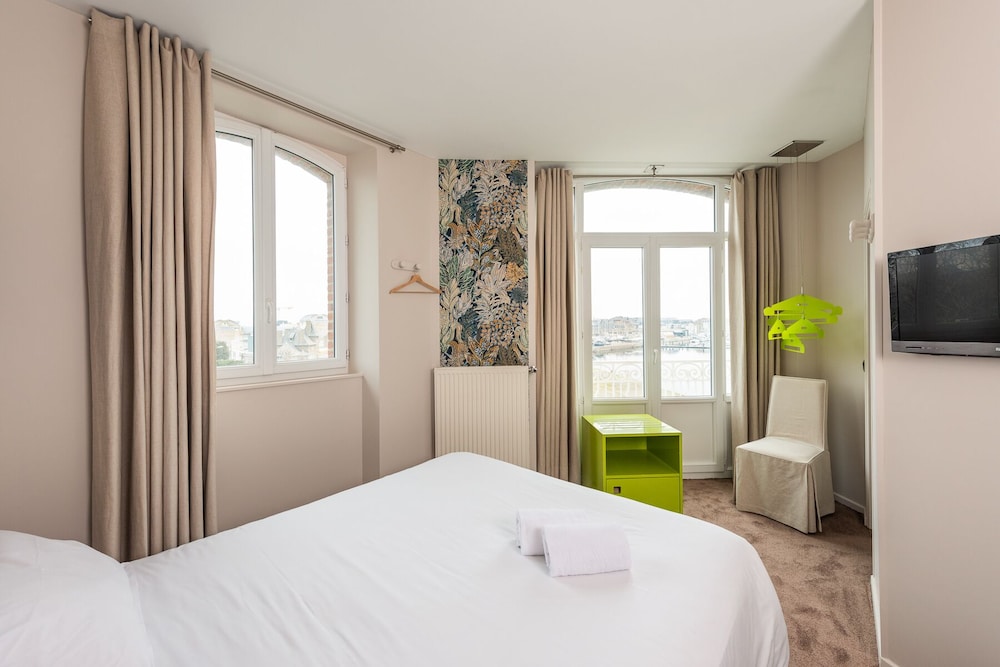 hotel otonali