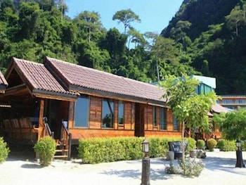 pp sand sea view resort