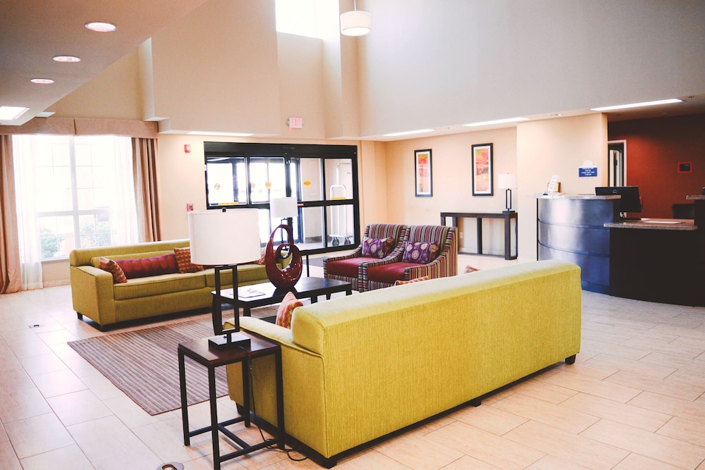 surestay hotel cotulla
