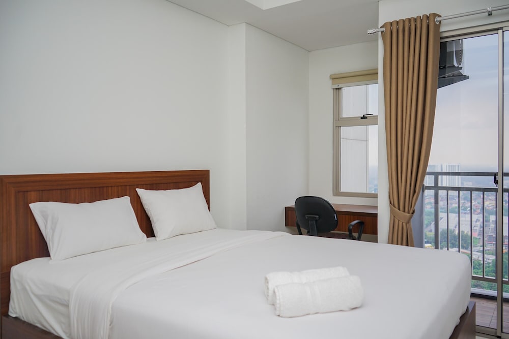 cozy and functional studio apartment at springwood residence