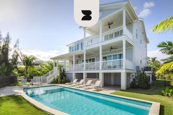 Coastal Bliss,,3 star