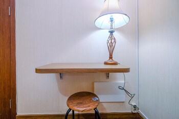 Cozy And Simple Living Studio Apartment At Cinere Resort,,0 star