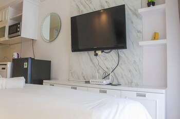 stylish studio apartment at serpong m town residence