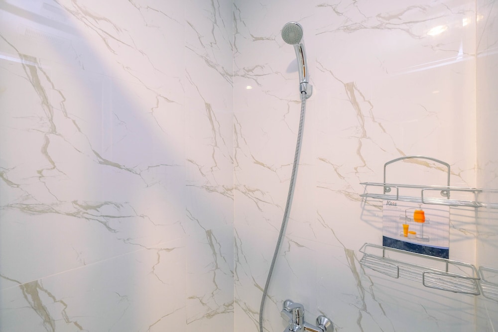 well furnished 1br grand kamala lagoon apartment