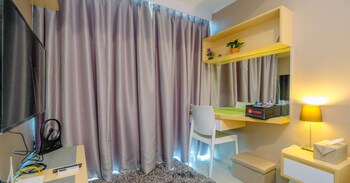 Well Furnished 1Br Grand Kamala Lagoon Apartment,,0 star