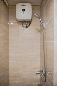 Cozy Living Studio Apartment At Springwood Residence,,0 star