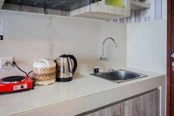 Cozy Living Studio Apartment At Springwood Residence,,0 star