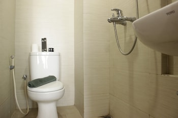 relaxing studio room at gateway pasteur apartment