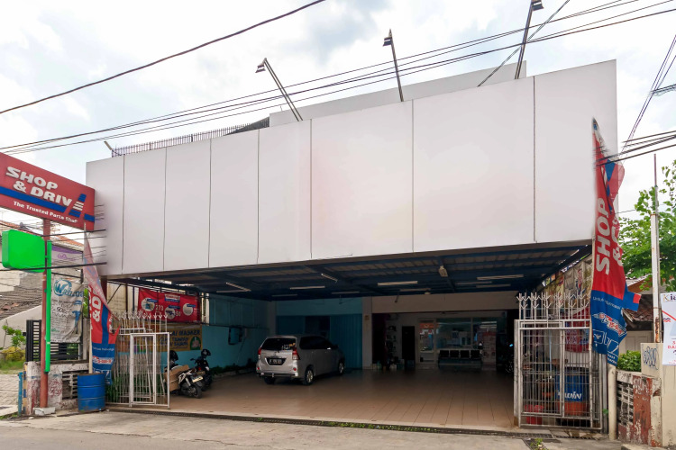 reddoorz syariah cinere depok