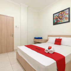 reddoorz syariah cinere depok