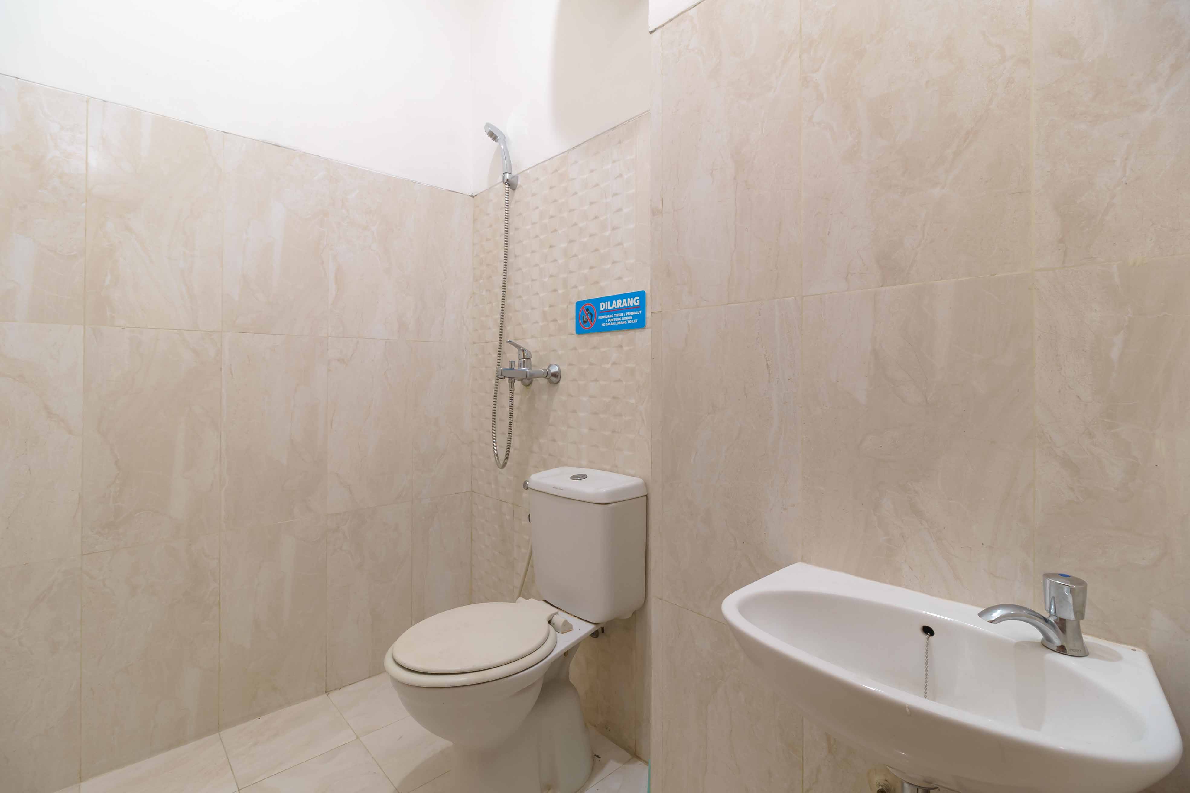 reddoorz syariah cinere depok