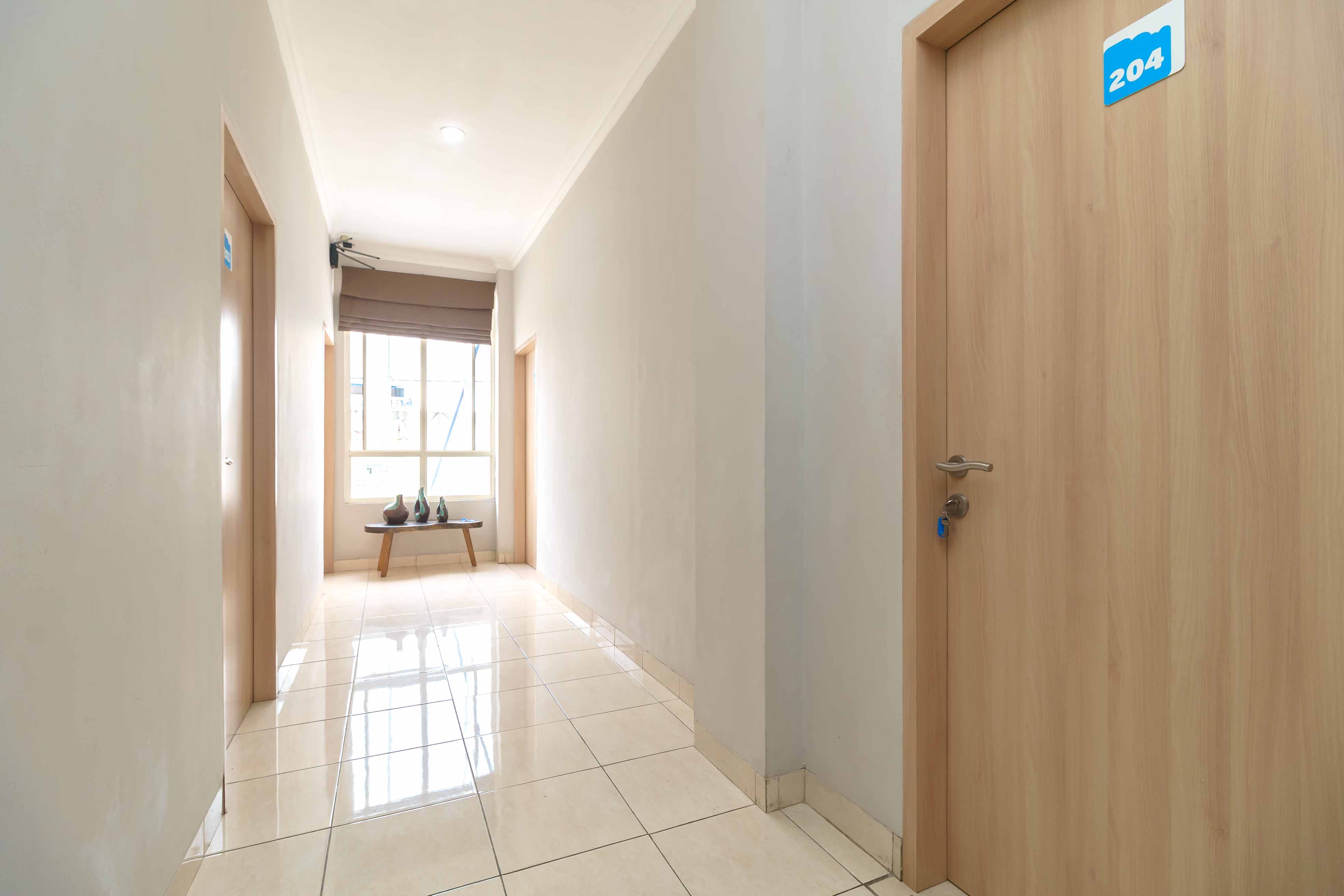 reddoorz syariah cinere depok