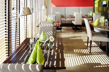 ibis styles louvain la neuve hotel et events