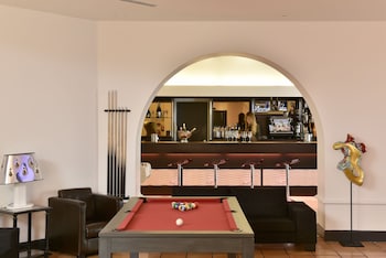 hotel arles plaza
