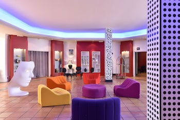 hotel arles plaza