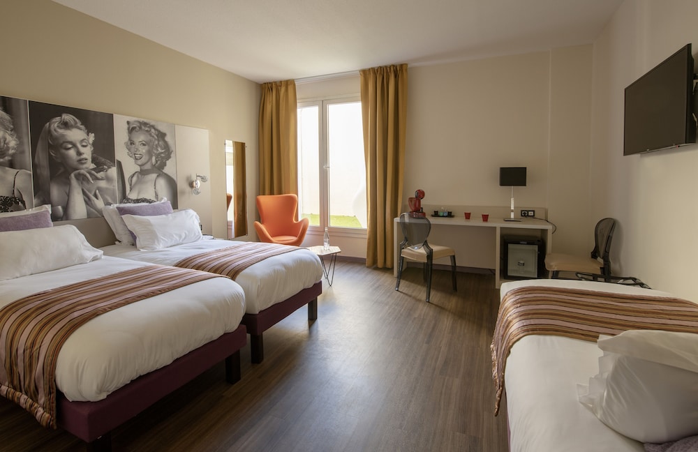 hotel arles plaza