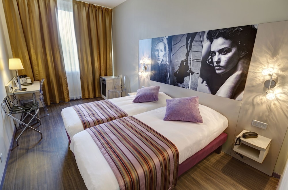 hotel arles plaza