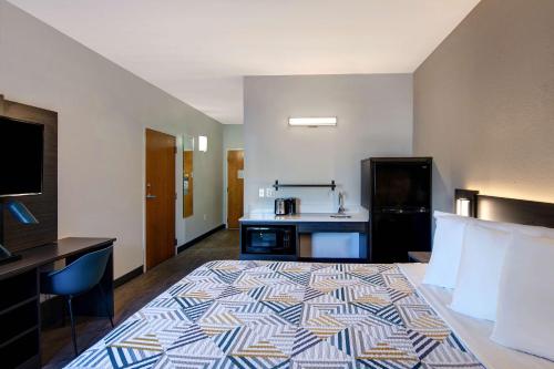 studio 6 pensacola fl west i 10