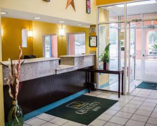 studio 6 pensacola fl west i 10