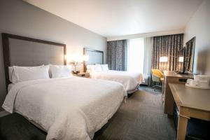 hampton inn and suites tempe phoenix airport az