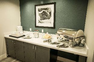 hampton inn and suites tempe phoenix airport az